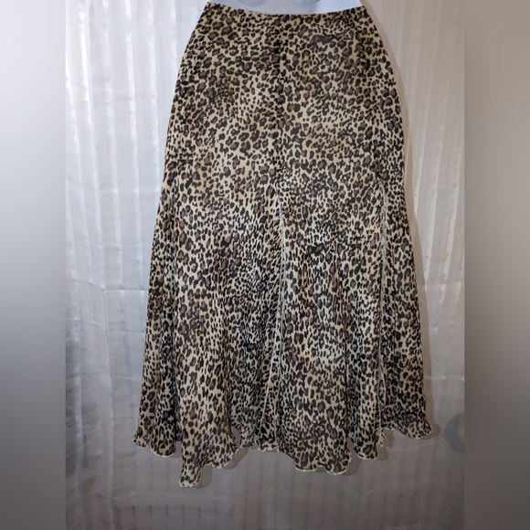 DANA BUCHMAN Skirt 100% Silk Leopard Print Skirt size 4 - Picture 15 of 17